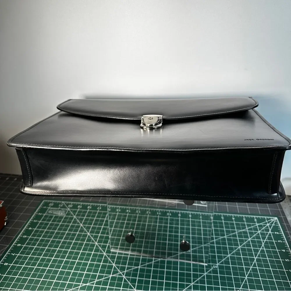JACK GEORGES®   |  ELEMENTS™ BRIEFCASE  |  BLACK  |  Hand-Made  |  GOOD-COND  |